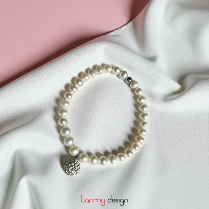 Vòng tay ngọc trai 1 viên bi bạc, charm viên bạc đính đá